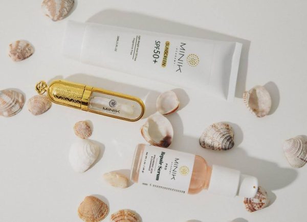 Hidratante de labios recuperador + Serum de ácido hyaluronico reparador + Bloqueador Solar